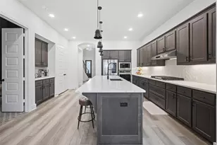 1247 Sumner St, Aubrey, TX 76227 - Photo 4