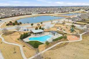 1247 Sumner St, Aubrey, TX 76227 - Photo 40