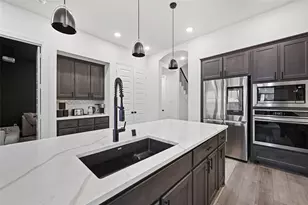 1247 Sumner St, Aubrey, TX 76227 - Photo 6