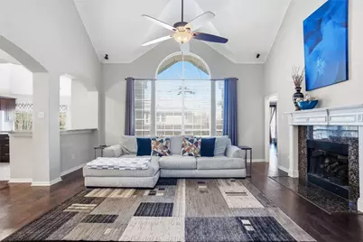 2813 Halsey Drive, Flower Mound, TX 75028 - Photo 4