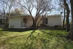 2579 Springvale Dr, Farmers Branch, TX 75234 - Photo 14