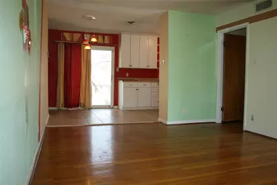 2579 Springvale Drive, Farmers Branch, TX 75234 - Photo 2