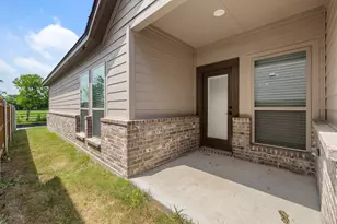 641 The Cottages Dr, Godley, TX 76044 - Photo 36