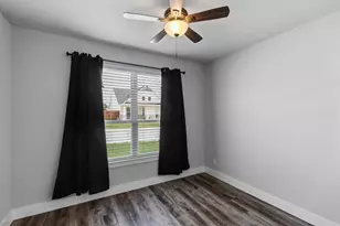 641 The Cottages Dr, Godley, TX 76044 - Photo 32