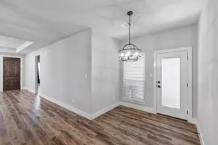 641 The Cottages Dr, Godley, TX 76044 - Photo 16