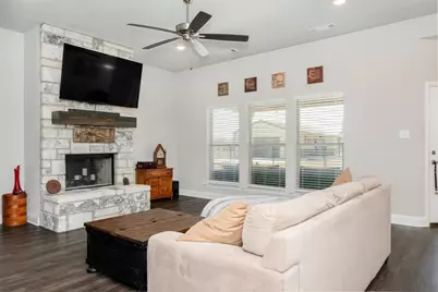 849 County Road 4764, Boyd, TX 76023 - Photo 6