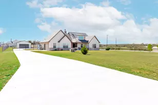 849 Co Rd 4764, Boyd, TX 76023 - Photo 2