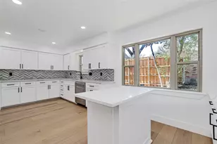 7992 Fallmeadow Ln, Dallas, TX 75248 - Photo 14