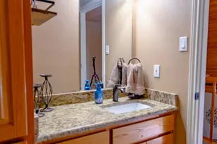 733 Ridgeview Dr, Sherman, TX 75090 - Photo 30