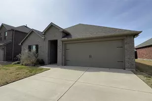 1304 Wrangler Way, Princeton, TX 75407 - Photo 2