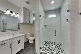 1023 N Madison Ave, Dallas, TX 75208 - Photo 8