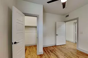 1023 N Madison Ave, Dallas, TX 75208 - Photo 12