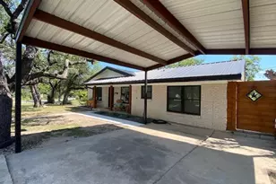 1202 Nix Rd, Lampasas, TX 76550 - Photo 4