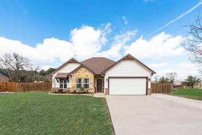 120 Horseshoe Lake Drive, Edgewood, TX 75117 - Photo 1