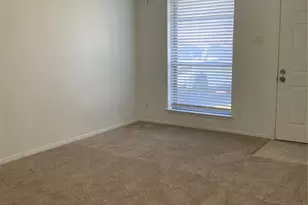 522 Summit Ridge Dr, Duncanville, TX 75116 - Photo 4