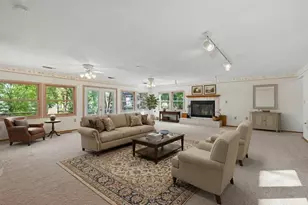 102 Summerall Dr, Mabank, TX 75156 - Photo 4