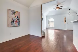 4905 Arborgate Dr, Arlington, TX 76017 - Photo 10