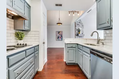 4905 Arborgate Drive, Arlington, TX 76017 - Photo 6