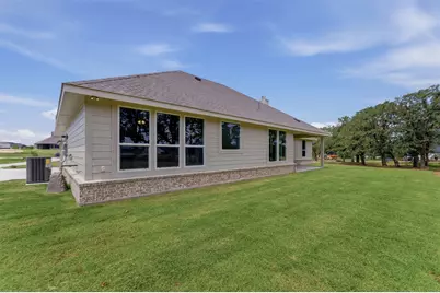 156 Oak Grove Way, Springtown, TX 76082 - Photo 24
