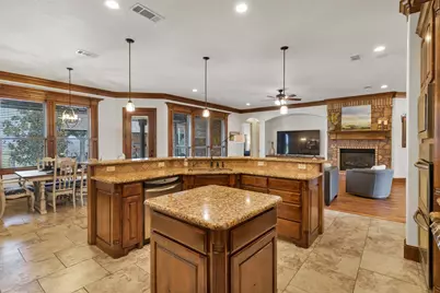 1215 Meredith Creek Lane, Fort Worth, TX 76179 - Photo 16