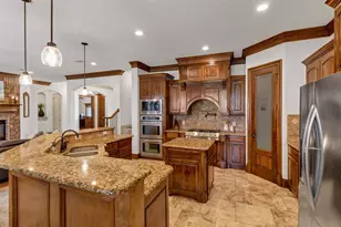 1215 Meredith Creek Ln, Fort Worth, TX 76179 - Photo 4