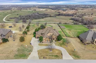 1215 Meredith Creek Ln, Fort Worth, TX 76179 - Photo 40