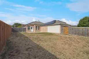1328 Marvin Gardens, Lancaster, TX 75134 - Photo 22