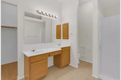 202 Matlock Meadow Drive, Arlington, TX 76002 - Photo 22