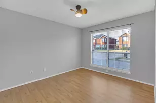 202 Matlock Meadow Dr, Arlington, TX 76002 - Photo 14