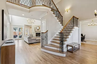 6526 Sondra Drive, Dallas, TX 75214 - Photo 2