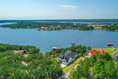 1757 Country Club Road, Bowie, TX 76230 - Photo 2