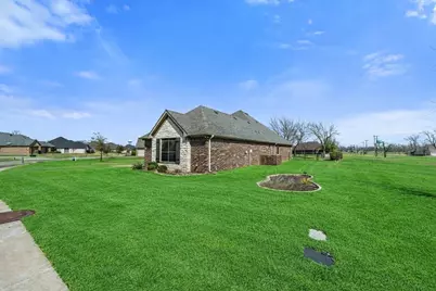 6301 Weatherby Road, Granbury, TX 76049 - Photo 4
