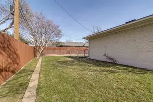 8453 Sweetwater Dr, Dallas, TX 75228 - Photo 24