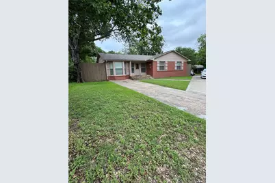400 Vernet Street, Richardson, TX 75080 - Photo 2