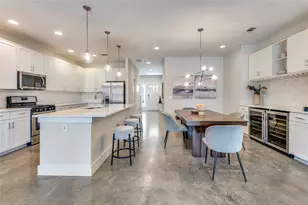 661 Bishop Heights Ln, Dallas, TX 75208 - Photo 12