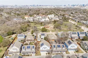 661 Bishop Heights Ln, Dallas, TX 75208 - Photo 32