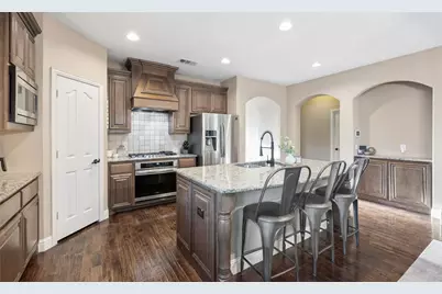 2300 Holder Drive, Euless, TX 76039 - Photo 8