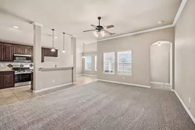 205 Commonwealth Circle, Waxahachie, TX 75165 - Photo 4