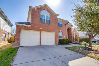 5366 Desert Falls Drive, Fort Worth, TX 76137 - Photo 2
