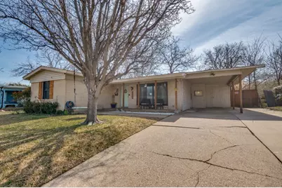 2206 Cloverdale Street, Arlington, TX 76010 - Photo 1