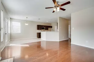 4016 Juniper Ct, Euless, TX 76040 - Photo 4