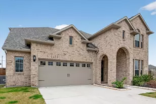 1830 Silver Birch Rd, Waxahachie, TX 75165 - Photo 2