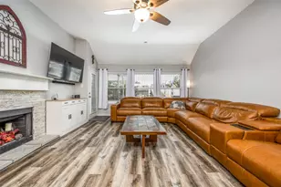 1719 Falcon Dr, Corinth, TX 76210 - Photo 12