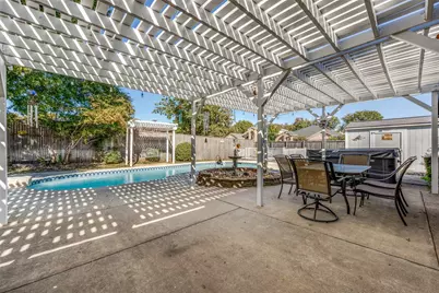 1719 Falcon Drive, Corinth, TX 76210 - Photo 24