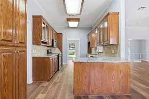 693 McLaughlin Rd, Woodway, TX 76712 - Photo 14