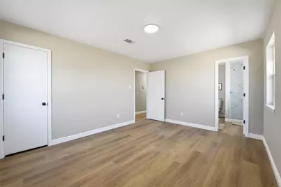 1001 Newby Avenue, Bridgeport, TX 76426 - Photo 22