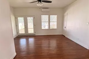 300 E Plummer St, Eastland, TX 76448 - Photo 8