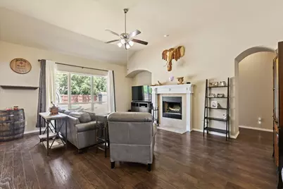 6400 Ridgerock Drive, Sanger, TX 76266 - Photo 6