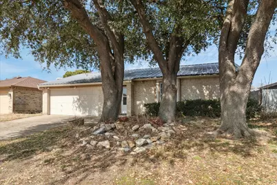5000 Mill Creek Trail, Fort Worth, TX 76179 - Photo 2