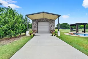 686 Cypress Point Dr, Gunter, TX 75058 - Photo 36